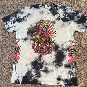 Affliction Black and Gray Graphic Tee